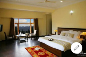 Royal Hills, Leh